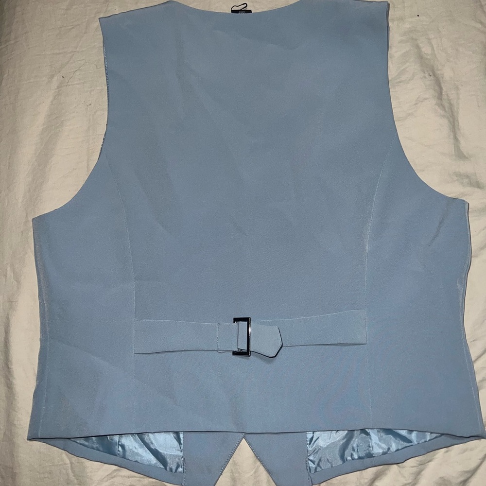 Sincerely Jules vest - Picture 2 of 2